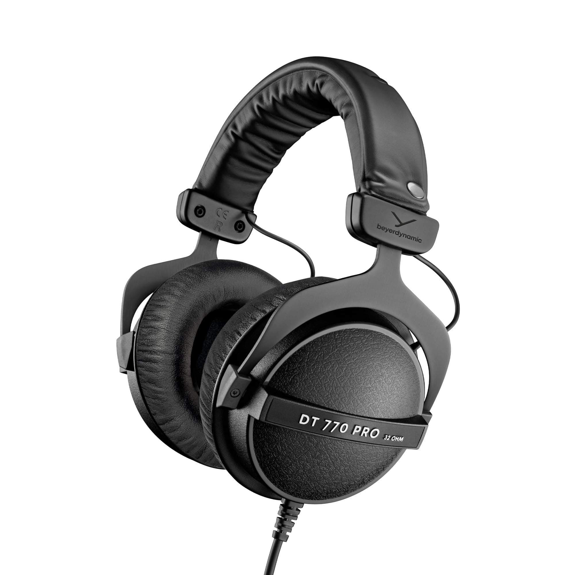 Слушалки beyerdynamic DT 770 Pro (32 Ohm), 5Hz - 35kHz, 96 dB, черни