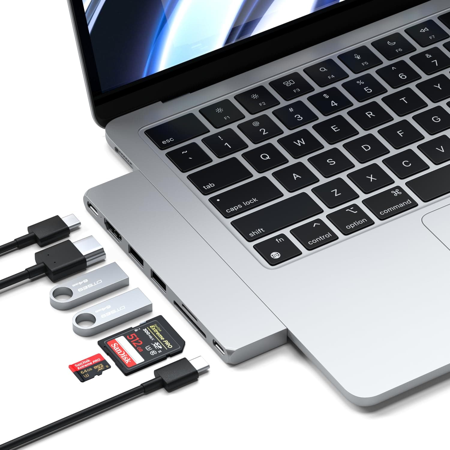 Докинг станция Satechi Pro Hub Slim, от 2x USB C към 2x USB C, 2x USB A, 1x HDMI, 1x SD/MicroSD четец, сребриста