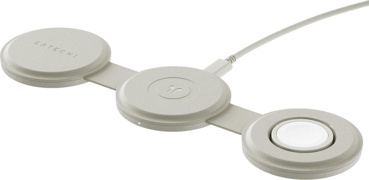 Преносима тройна поставка (пад) за безжично зареждане за iPhone с MagSafe, Apple Watch, AirPods и Qi съвместими мобилни устройства - Satechi OntheGo 3-in-1 MagSafe Qi2 Foldable Pad (бежов)