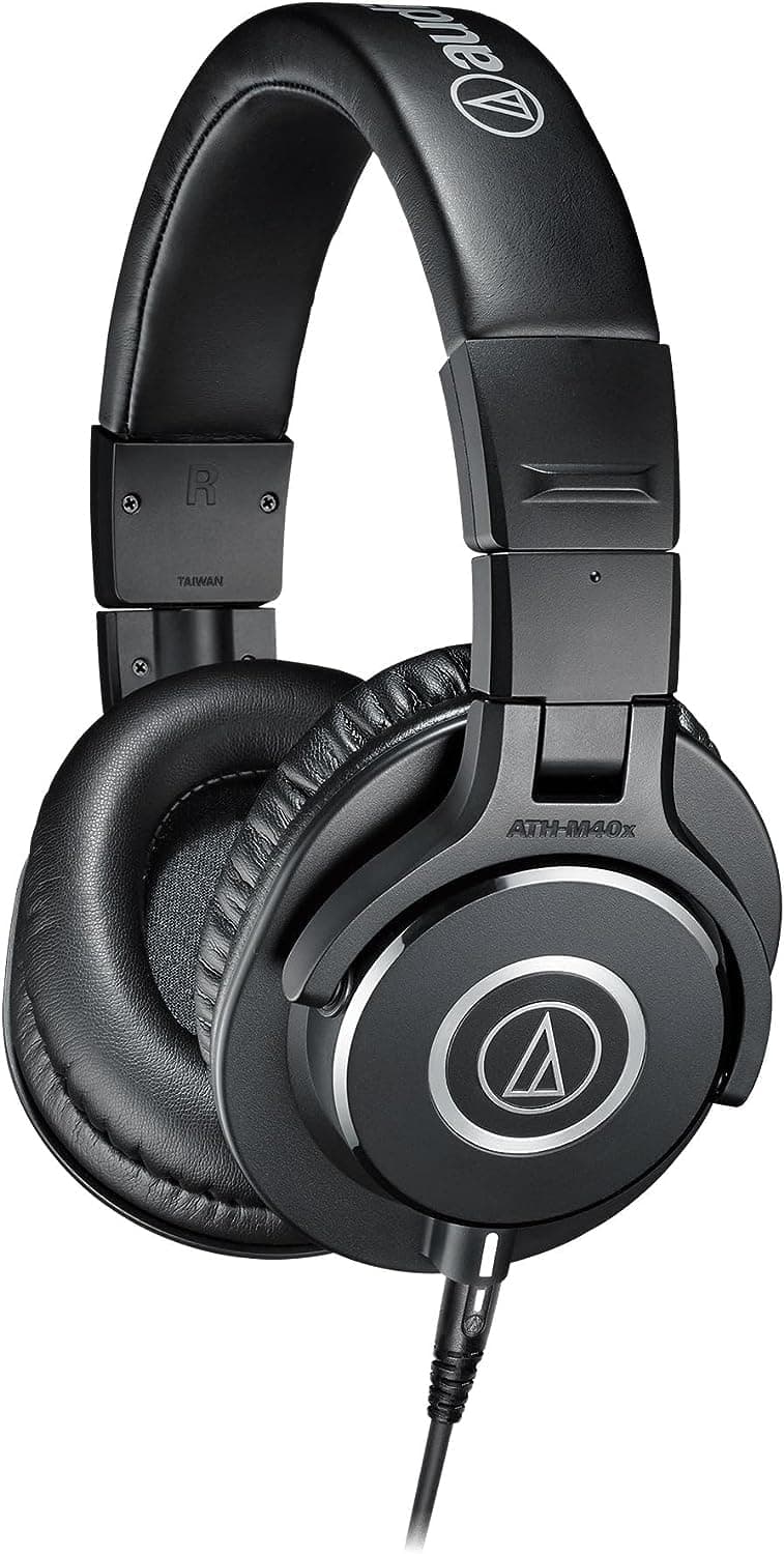 Слушалки Audio-Technica ATH-M40x, за професионален мониторинг, 40мм говорители, 15-24kHz, 98 dB, сваляем кабел, сгъваеми, черни